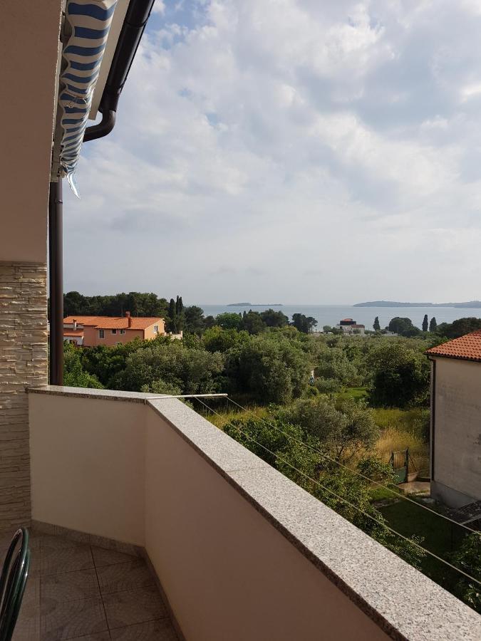 Apartmani Krajnovic Fazana Exterior photo