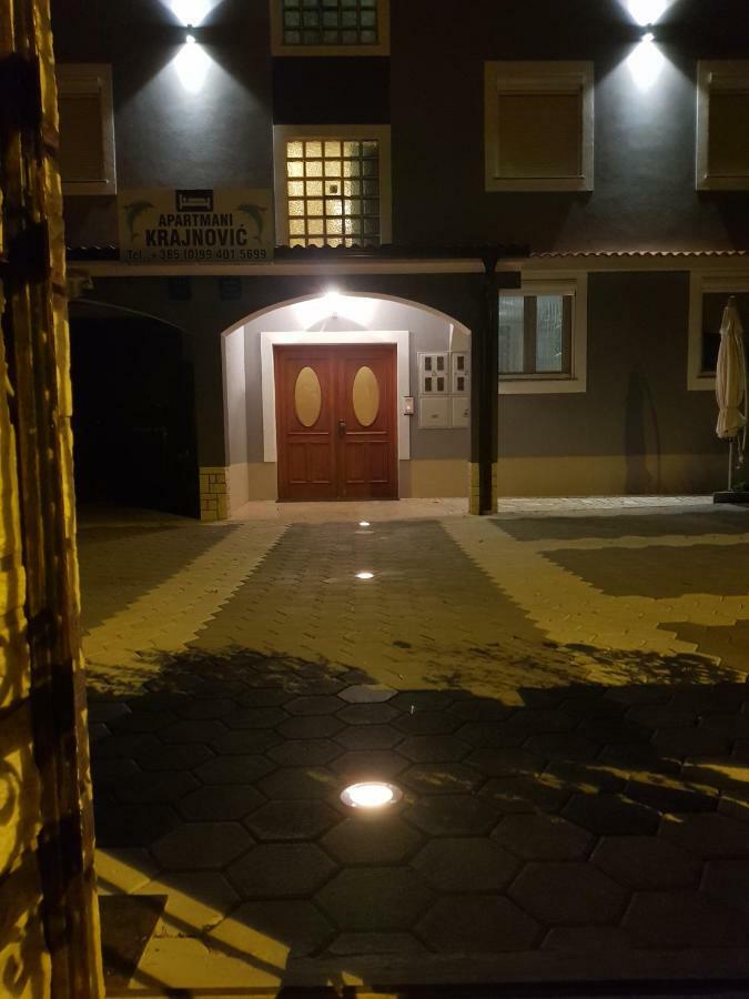 Apartmani Krajnovic Fazana Exterior photo
